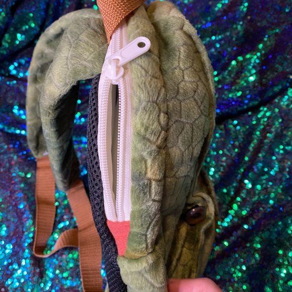 🦖Universal studios dinosaur plush backpack🦖 - Picture 7 of 14